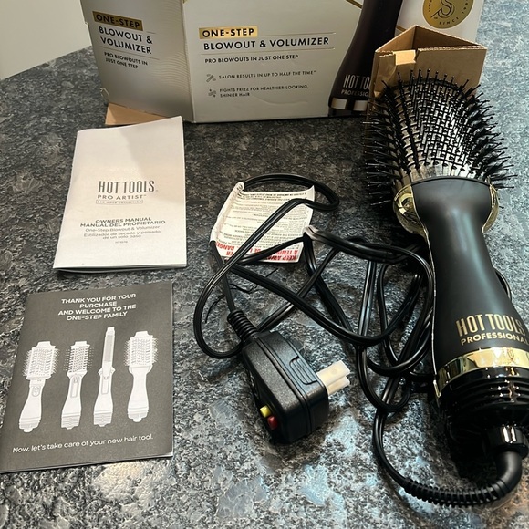 Hot Tools Pro Artist 24K Gold Collection One-Step Blowout & Volumizer New in Box - Picture 2 of 4
